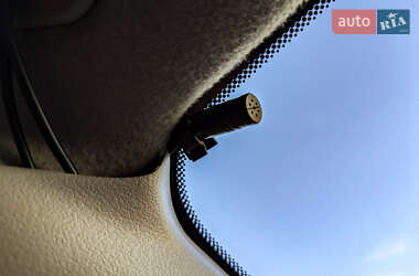 Позашляховик / Кросовер Mitsubishi Outlander 2007 в 
