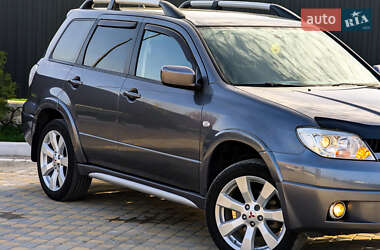 Позашляховик / Кросовер Mitsubishi Outlander 2007 в 
