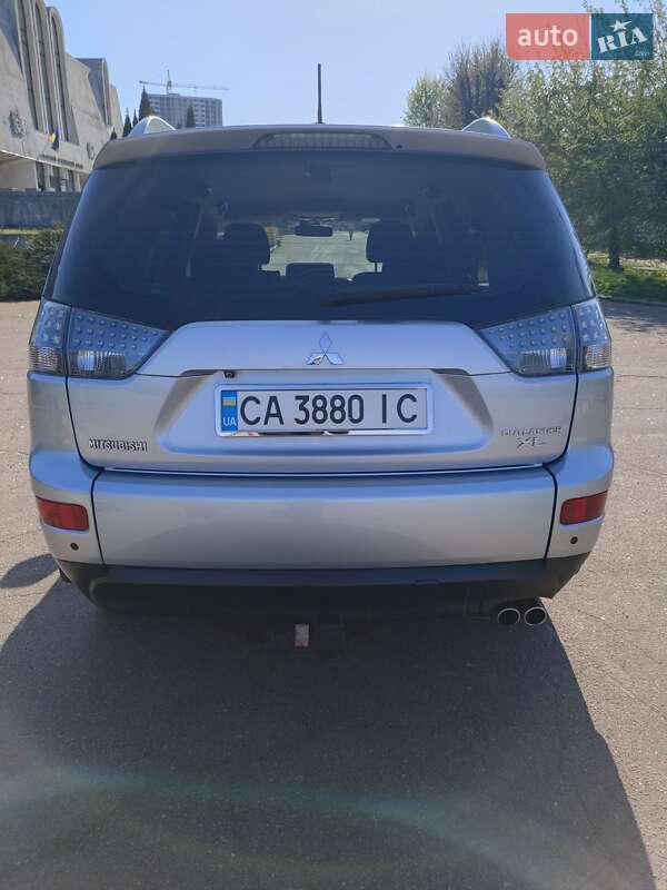 Внедорожник / Кроссовер Mitsubishi Outlander 2007 в Черкассах