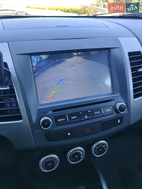 Внедорожник / Кроссовер Mitsubishi Outlander 2007 в Черкассах