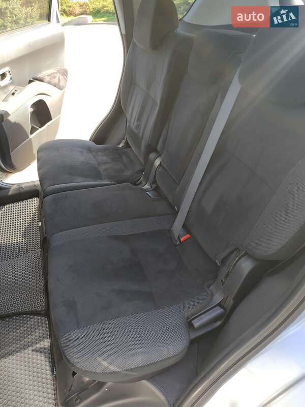 Внедорожник / Кроссовер Mitsubishi Outlander 2007 в Черкассах