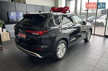Позашляховик / Кросовер Mitsubishi Outlander 2025 в 