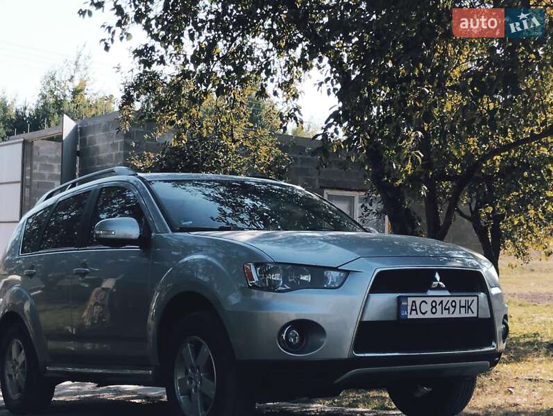 Mitsubishi Outlander 2010
