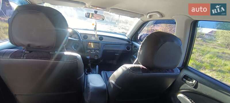 Внедорожник / Кроссовер Mitsubishi Outlander 2006 в Жмеринке фото 7 Внедорожник / Кроссовер Mitsubishi Outlander 2006 в Жмеринке
