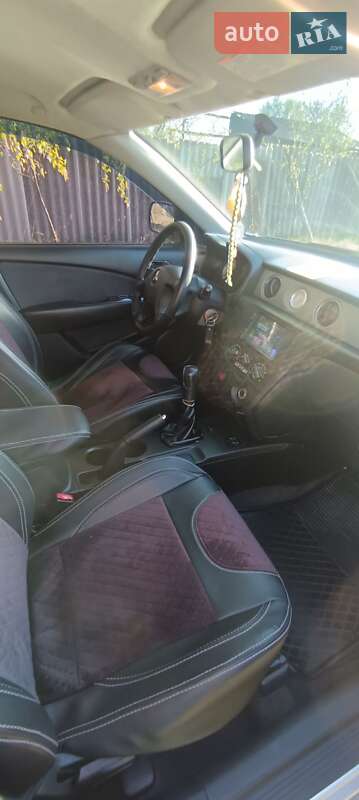 Внедорожник / Кроссовер Mitsubishi Outlander 2006 в Жмеринке фото 11 Внедорожник / Кроссовер Mitsubishi Outlander 2006 в Жмеринке