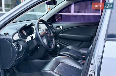 Внедорожник / Кроссовер Mitsubishi Outlander 2003 в 