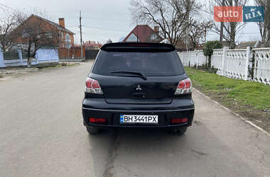Позашляховик / Кросовер Mitsubishi Outlander 2003 в 