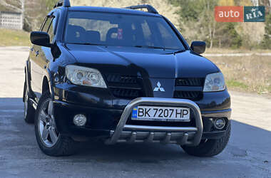 Внедорожник / Кроссовер Mitsubishi Outlander 2008 в 