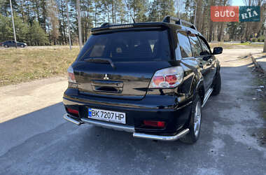 Внедорожник / Кроссовер Mitsubishi Outlander 2008 в 
