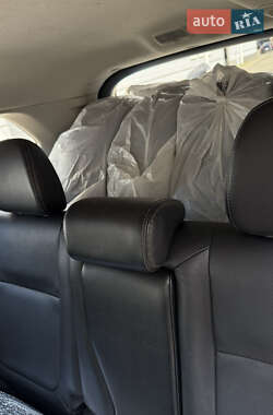 Внедорожник / Кроссовер Mitsubishi Outlander 2013 в 
