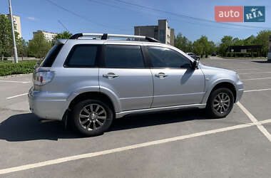 Внедорожник / Кроссовер Mitsubishi Outlander 2007 в 