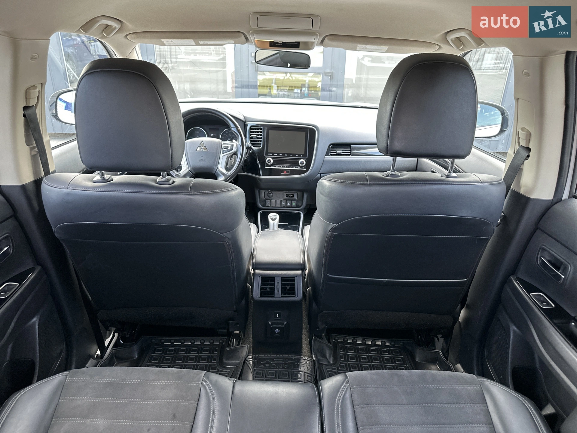 2021 Mitsubishi Outlander - мініатюра 24