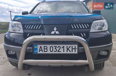Внедорожник / Кроссовер Mitsubishi Outlander 2005 в 
