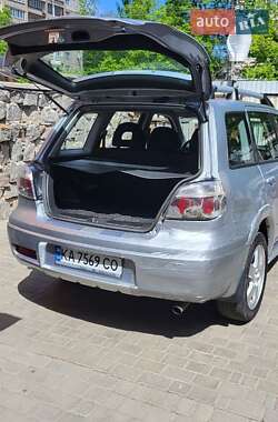 Позашляховик / Кросовер Mitsubishi Outlander 2007 в 