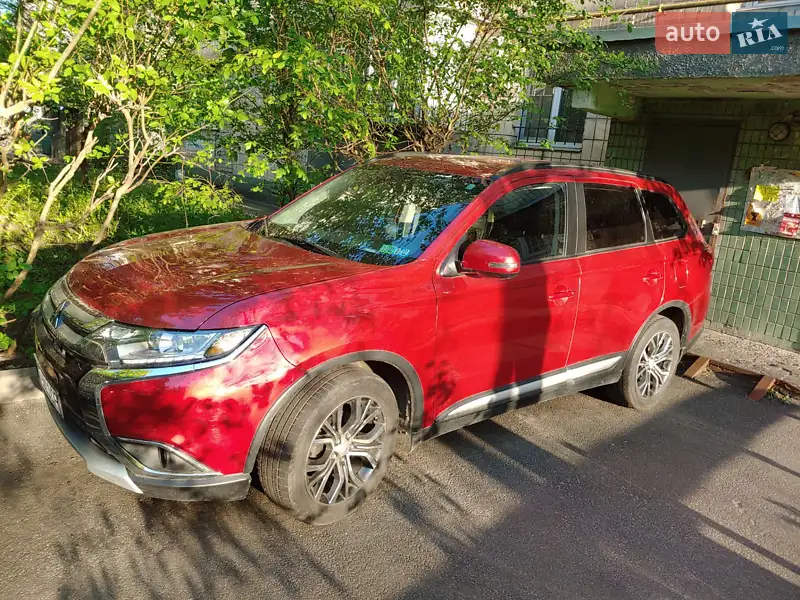 Mitsubishi Outlander