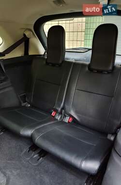 Внедорожник / Кроссовер Mitsubishi Outlander 2015 в Киеве