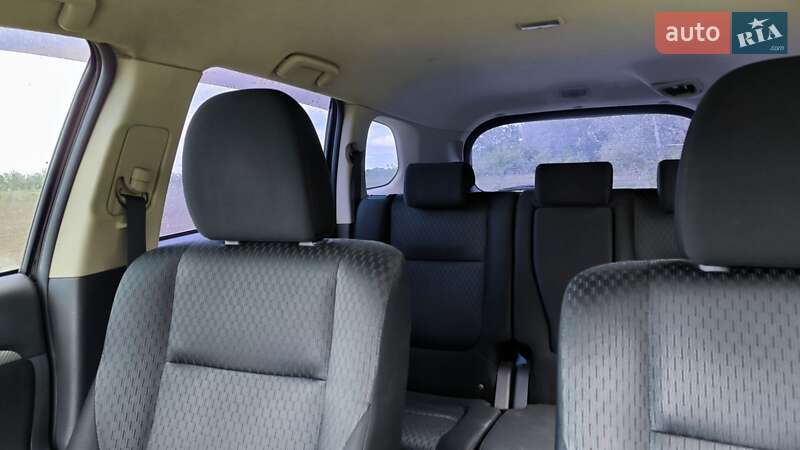 Позашляховик / Кросовер Mitsubishi Outlander 2015 в Царичанці