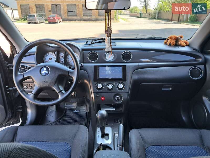 Внедорожник / Кроссовер Mitsubishi Outlander 2007 в Борисполе