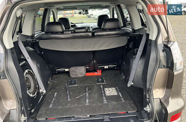 Внедорожник / Кроссовер Mitsubishi Outlander 2011 в 