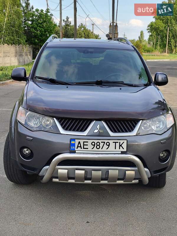 Внедорожник / Кроссовер Mitsubishi Outlander 2008 в Днепре