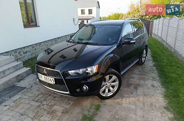 Позашляховик / Кросовер Mitsubishi Outlander 2010 в 