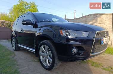 Позашляховик / Кросовер Mitsubishi Outlander 2010 в 