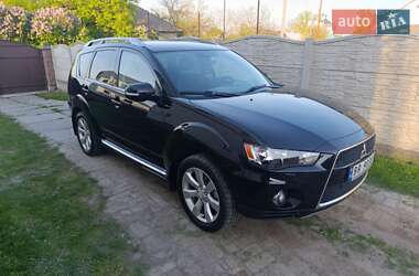 Позашляховик / Кросовер Mitsubishi Outlander 2010 в 