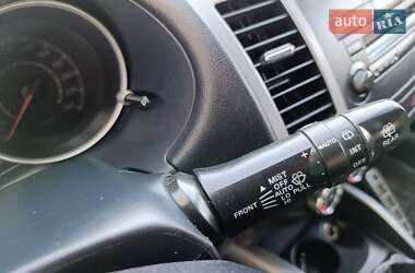 Позашляховик / Кросовер Mitsubishi Outlander 2010 в 