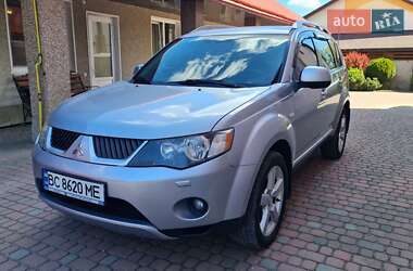 Внедорожник / Кроссовер Mitsubishi Outlander 2008 в Львове