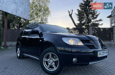 Позашляховик / Кросовер Mitsubishi Outlander 2008 в Луцьку