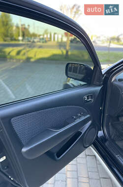 Позашляховик / Кросовер Mitsubishi Outlander 2008 в 