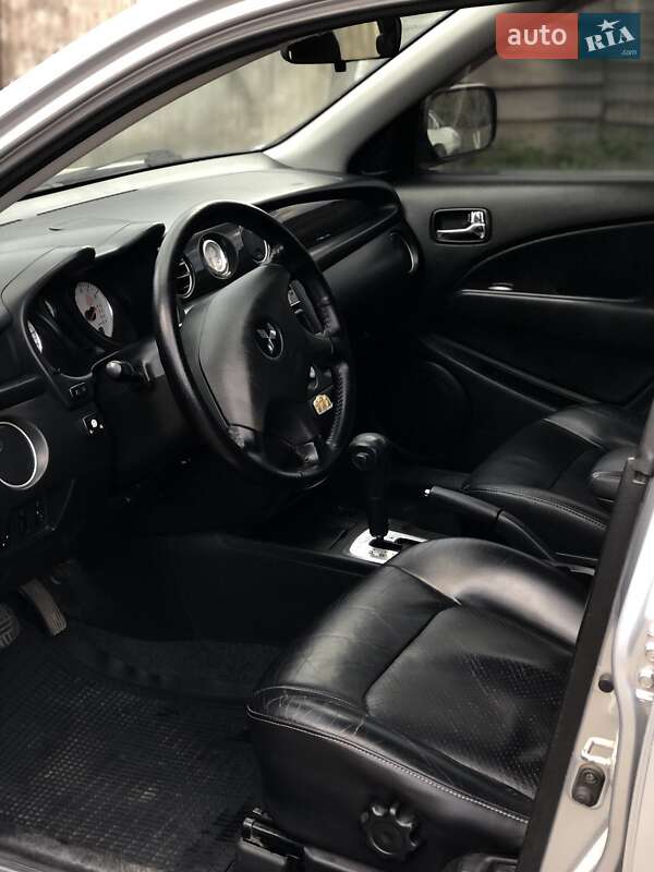 Позашляховик / Кросовер Mitsubishi Outlander 2007 в Полтаві