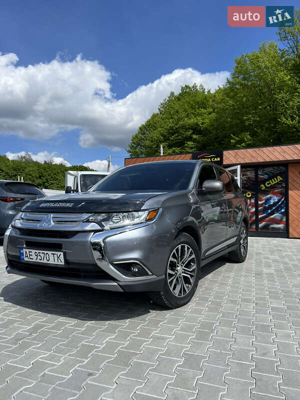 Mitsubishi Outlander 2017