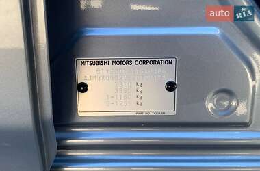 Внедорожник / Кроссовер Mitsubishi Outlander 2014 в 