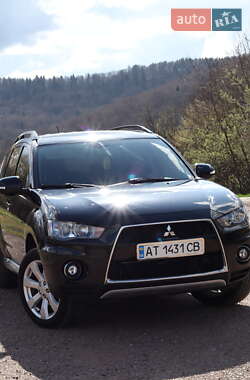 Позашляховик / Кросовер Mitsubishi Outlander 2010 в 