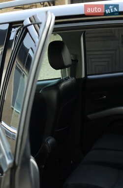 Позашляховик / Кросовер Mitsubishi Outlander 2010 в 