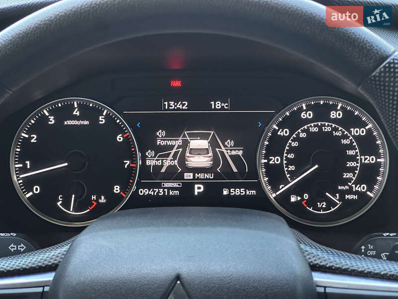 Внедорожник / Кроссовер Mitsubishi Outlander 2021 в Черноморске