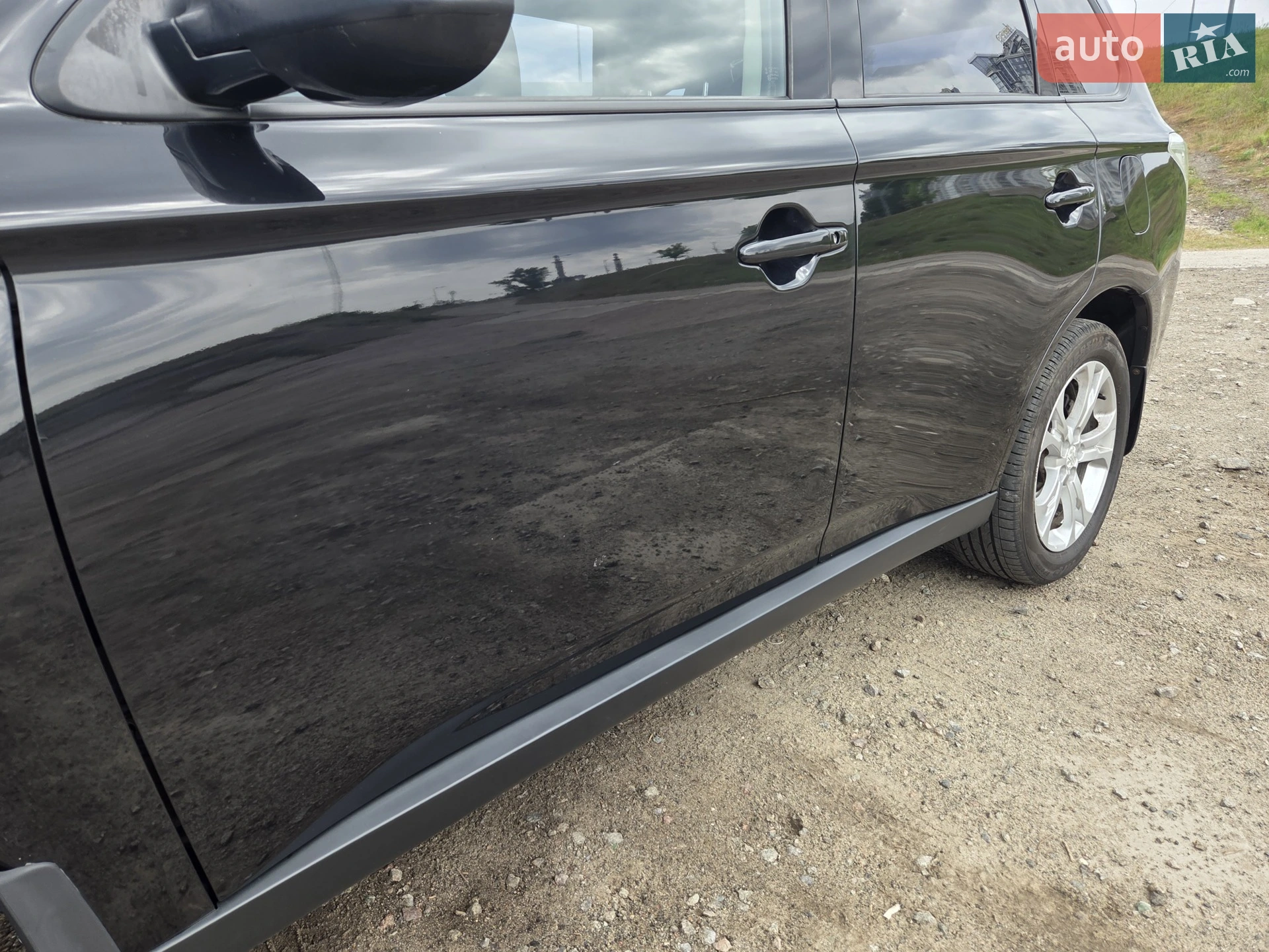 2013 Mitsubishi Outlander - мініатюра 4