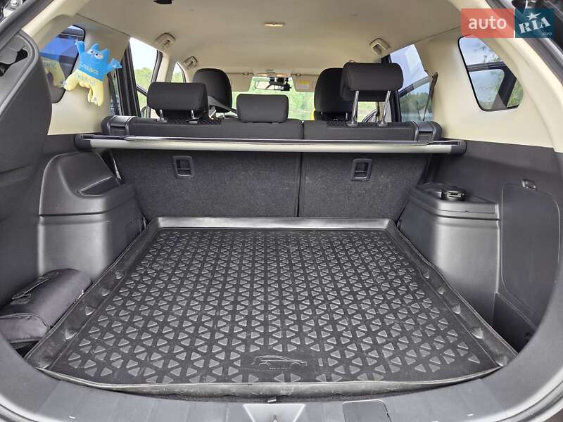 Внедорожник / Кроссовер Mitsubishi Outlander 2013 в Киеве