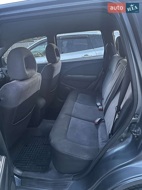 Позашляховик / Кросовер Mitsubishi Outlander 2003 в Івано-Франківську