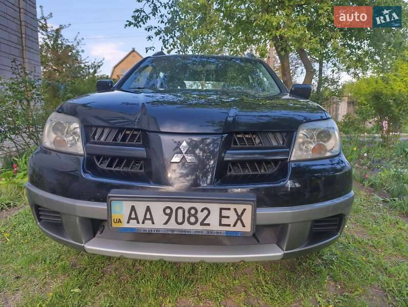 Внедорожник / Кроссовер Mitsubishi Outlander 2007 в Киеве