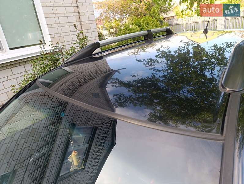 Внедорожник / Кроссовер Mitsubishi Outlander 2007 в Киеве