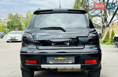 Внедорожник / Кроссовер Mitsubishi Outlander 2008 в 