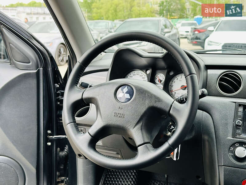 Внедорожник / Кроссовер Mitsubishi Outlander 2008 в Харькове