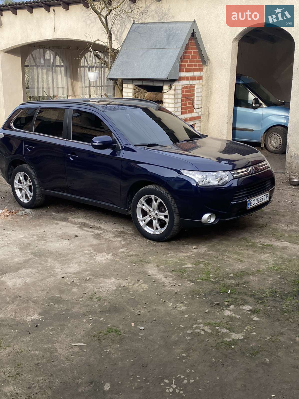 2013 Mitsubishi Outlander - мініатюра 10