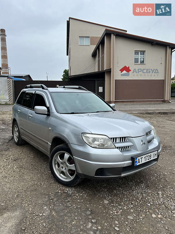 Mitsubishi Outlander 2006