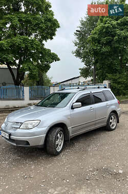 Позашляховик / Кросовер Mitsubishi Outlander 2006 в 