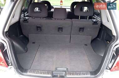 Внедорожник / Кроссовер Mitsubishi Outlander 2005 в 