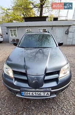 Внедорожник / Кроссовер Mitsubishi Outlander 2008 в 