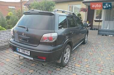 Внедорожник / Кроссовер Mitsubishi Outlander 2008 в 